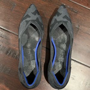 Rothy’s camo points